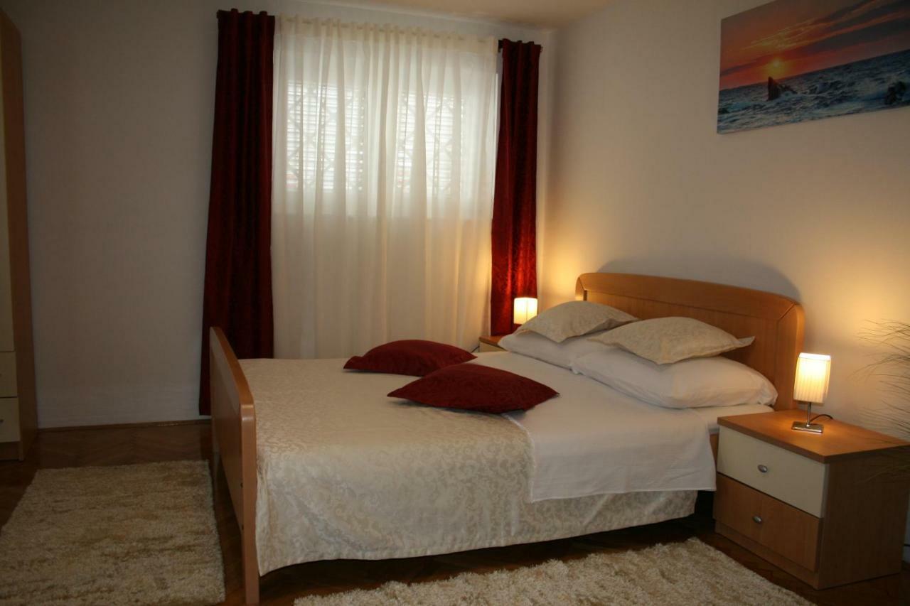 Apartments Josipa Split Exterior photo
